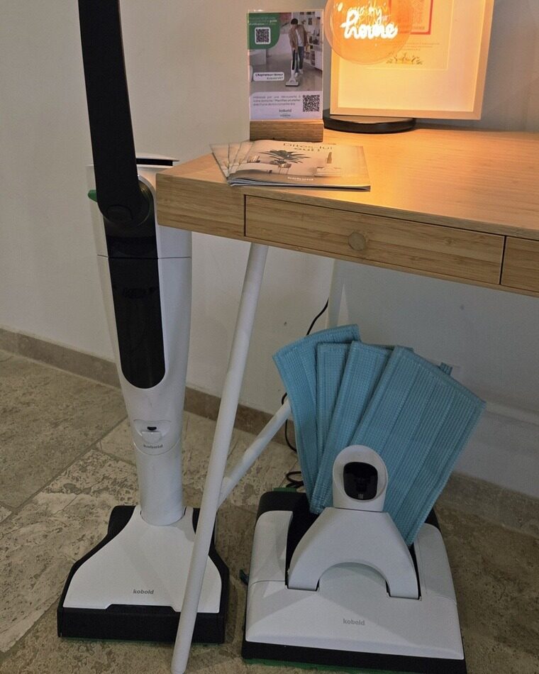 📢 𝗣𝗹𝗮𝗰𝗲𝗺𝗲𝗻𝘁 𝗱’𝗮𝘀𝗽𝗶𝗿𝗮𝘁𝗲𝘂𝗿-𝗹𝗮𝘃𝗲𝘂𝗿 𝗞𝗼𝗯𝗼𝗹𝗱 𝘅 𝗦𝗵𝗼𝘄𝗽𝗹𝗮𝗰𝗲
🤝 @kobold_fr a fait appel à @goshowplace pour mettre en avant et faire tester son aspirateur-laveur Kobold VK7 dans des locations de courte durée.
🎁 Showplace a ainsi pu offrir à ses loueurs et conciergeries des aspirateurs-laveurs avec leur gamme complète d’accessoires, de quoi transformer les tâches ménagères en une expérience simple, rapide et agréable.
⭐ Durant des mois, les voyageurs pourront tester ces produits naturellement dans leur quotidien.